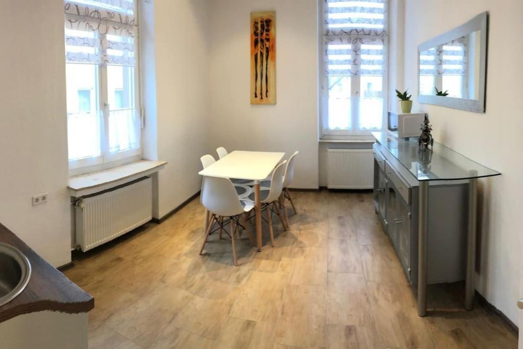 Apartmenthaus Am Bahnhof Detmold Exterior foto