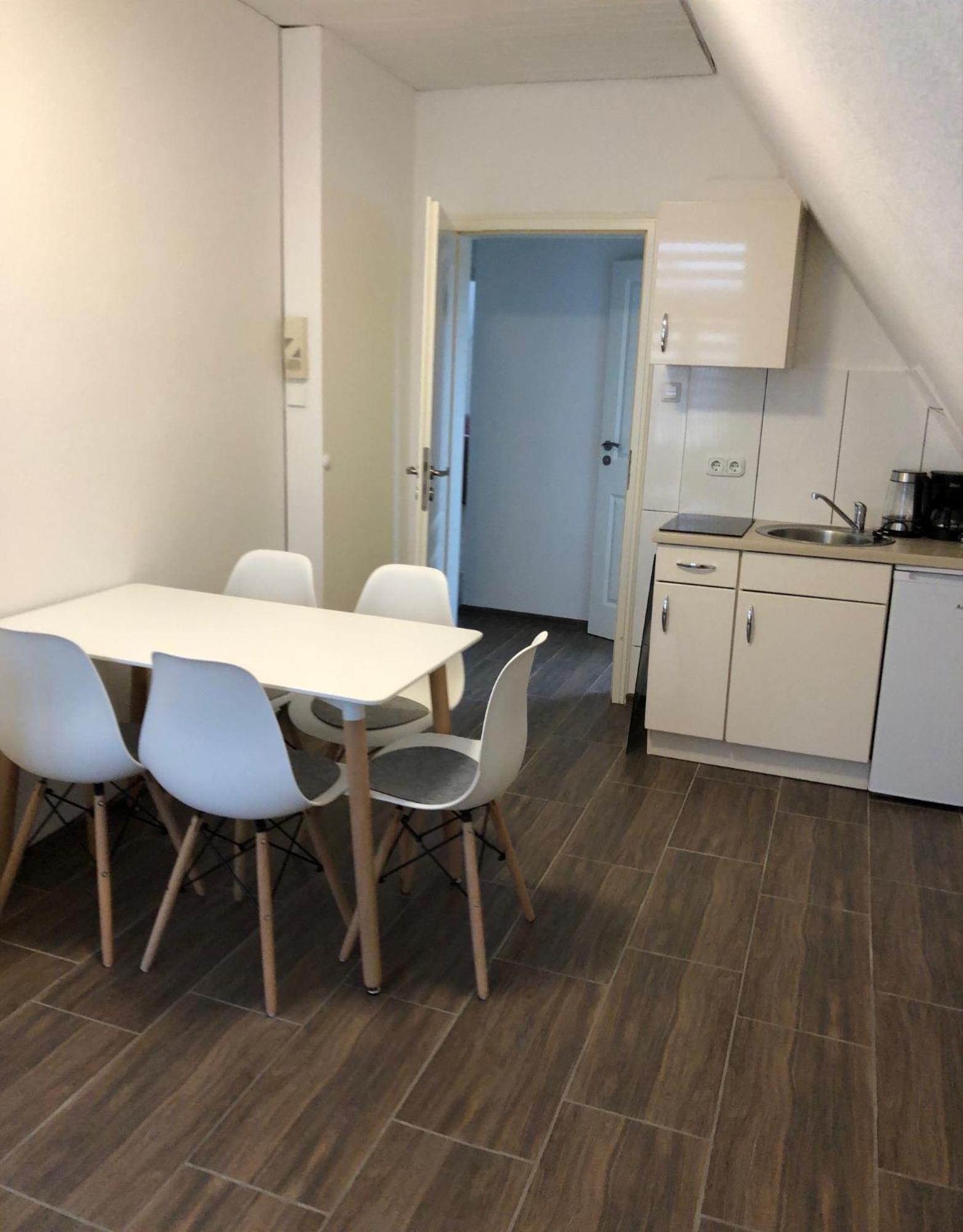 Apartmenthaus Am Bahnhof Detmold Exterior foto